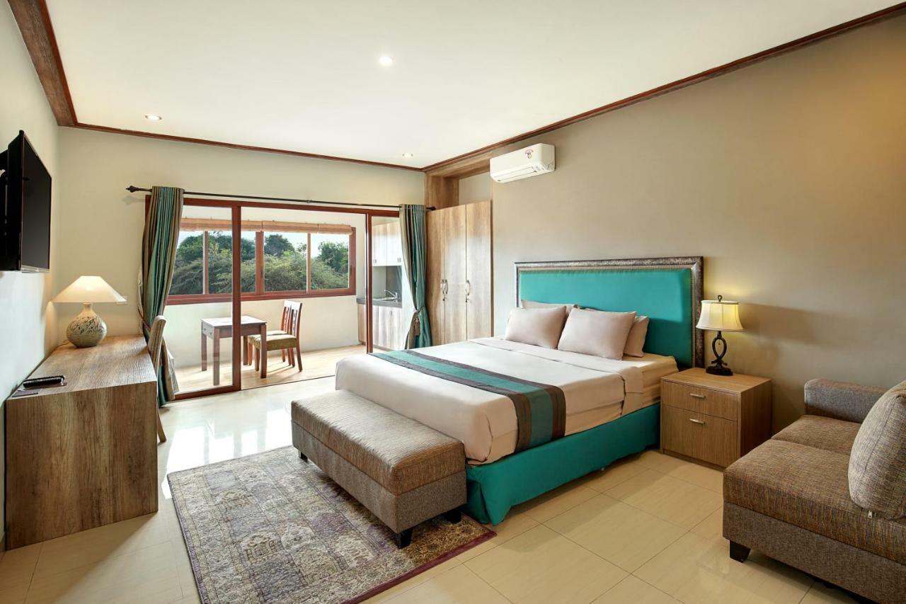 Puri Sabina Bed & Breakfast Jimbaran Extérieur photo