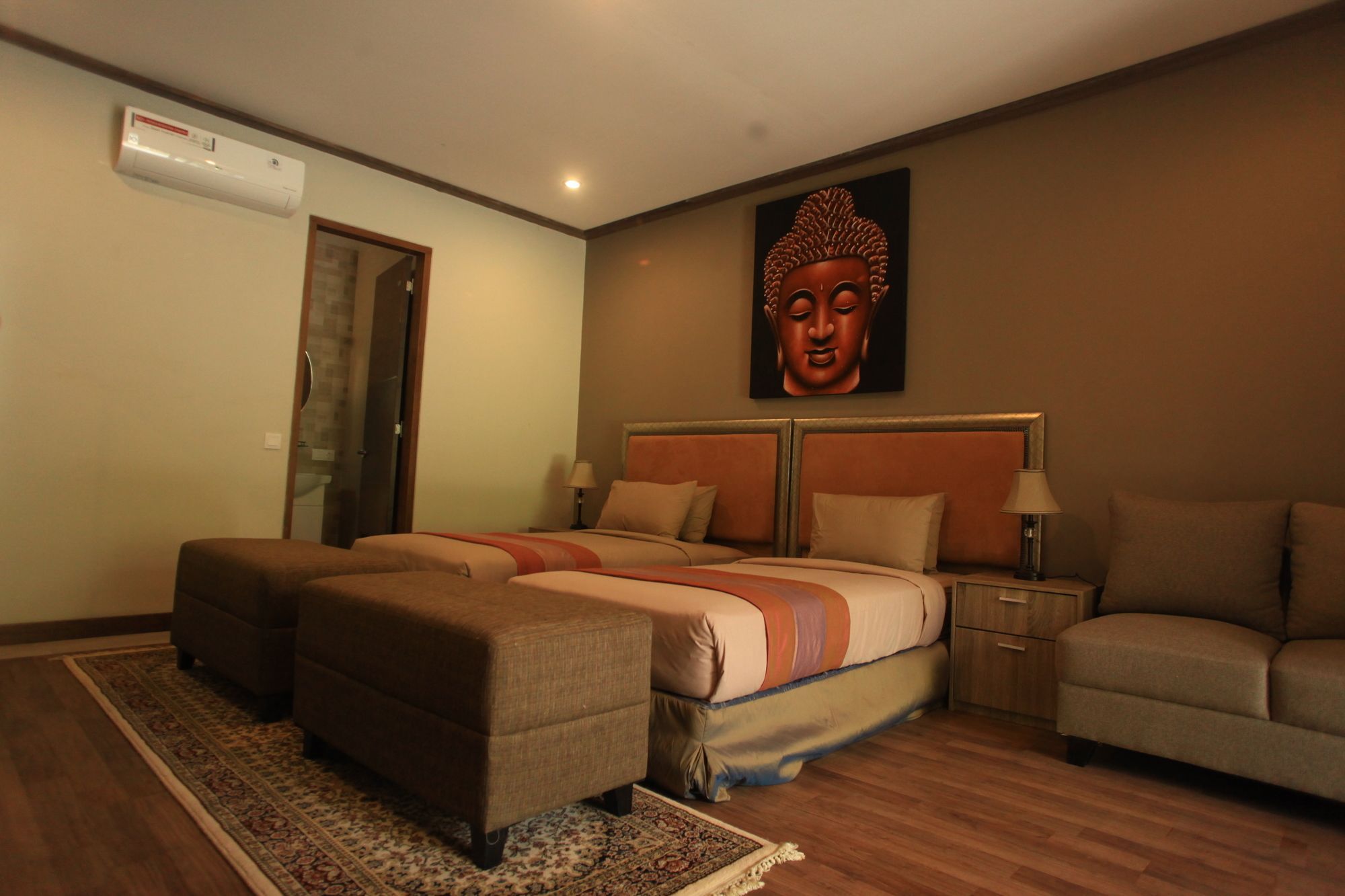 Puri Sabina Bed & Breakfast Jimbaran Extérieur photo